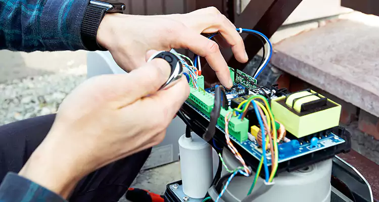 Automatic Driveway Gate Repair in North Fort Myers, FL