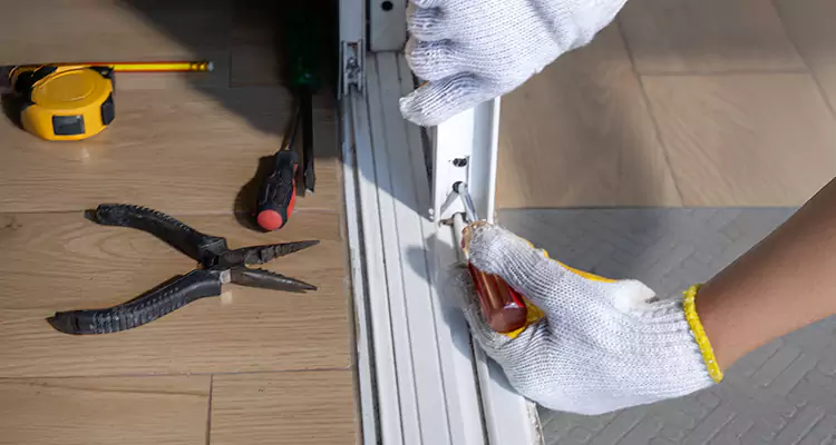 Screen Door Wheel Replacement in North Fort Myers, FL