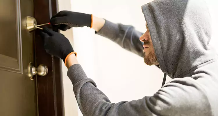 Emergency Motel Lock Repairs—Available 24/7 in North Fort Myers, FL