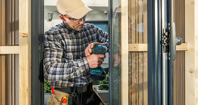 Top-Rated Patio Door Handle and Lock Repair Service for Homeowners in North Fort Myers, FL
