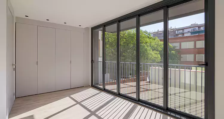 Fix Sliding Screen Door Track in North Fort Myers, FL