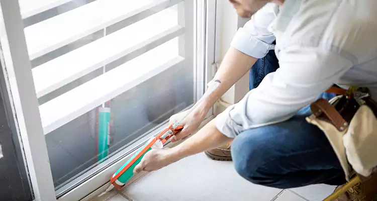 Dap Window Caulk Repair in North Fort Myers, FL
